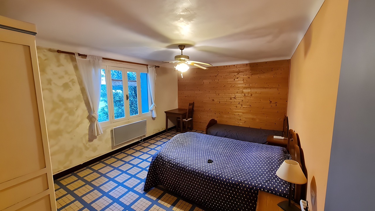 Photo of Bedroom in Saint-Paul-Trois-Chateaux