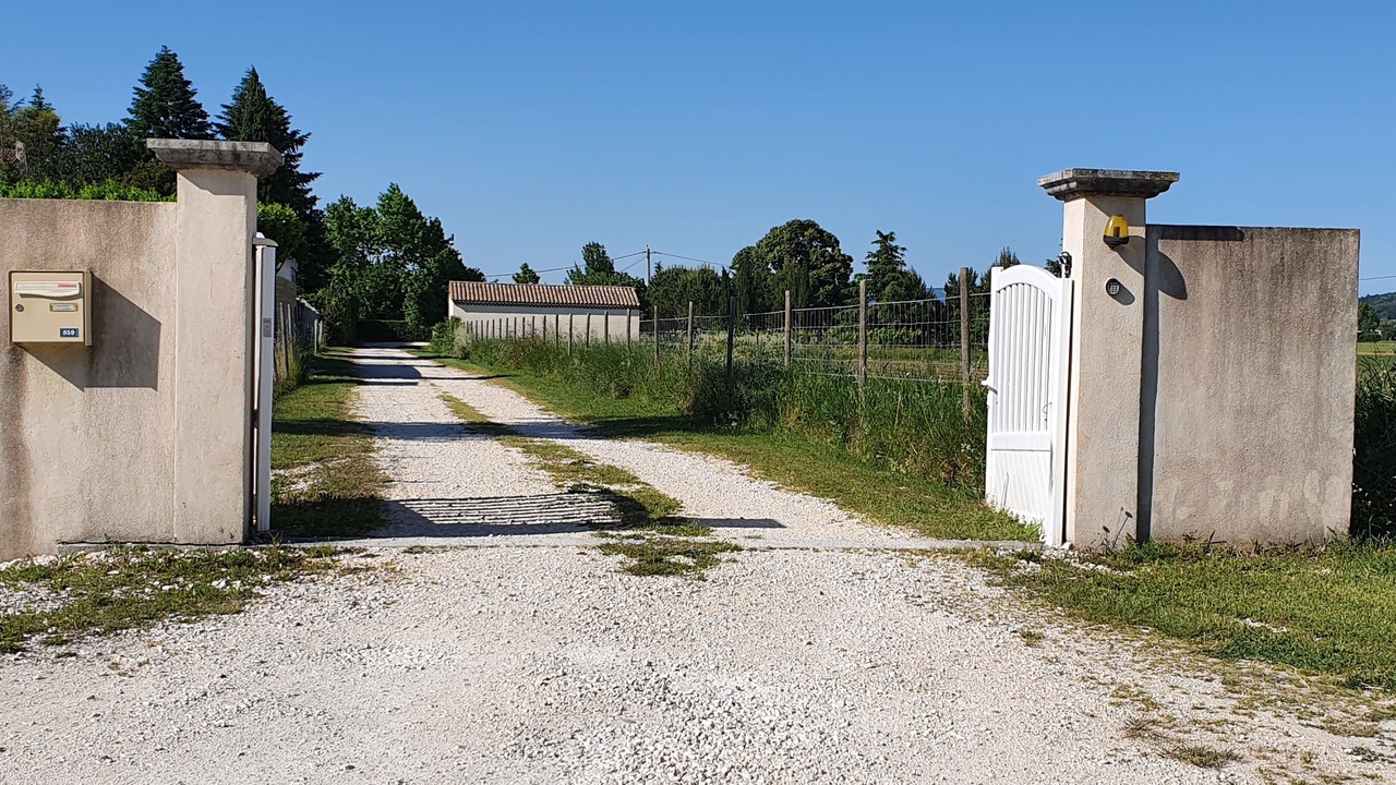 Photo of Outdoor in Chateauneuf-du-Rhone