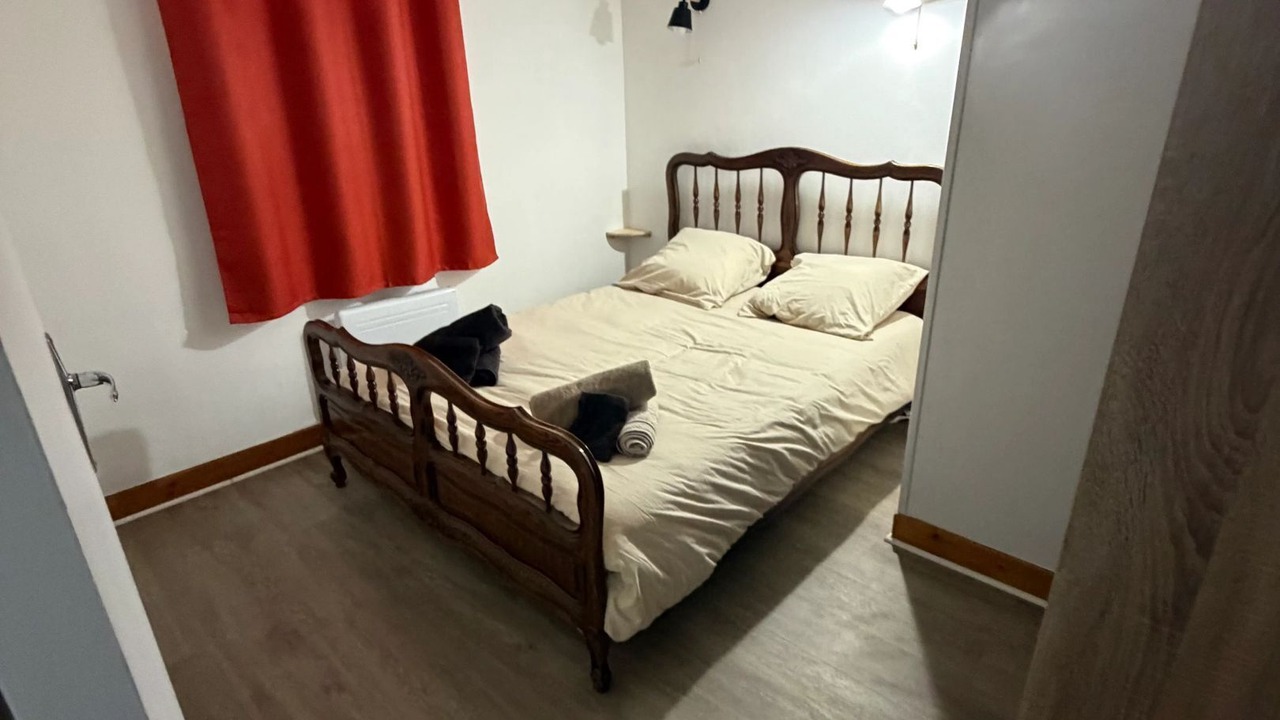 Photo of Bedroom in Rouvray (Cote-d'Or)