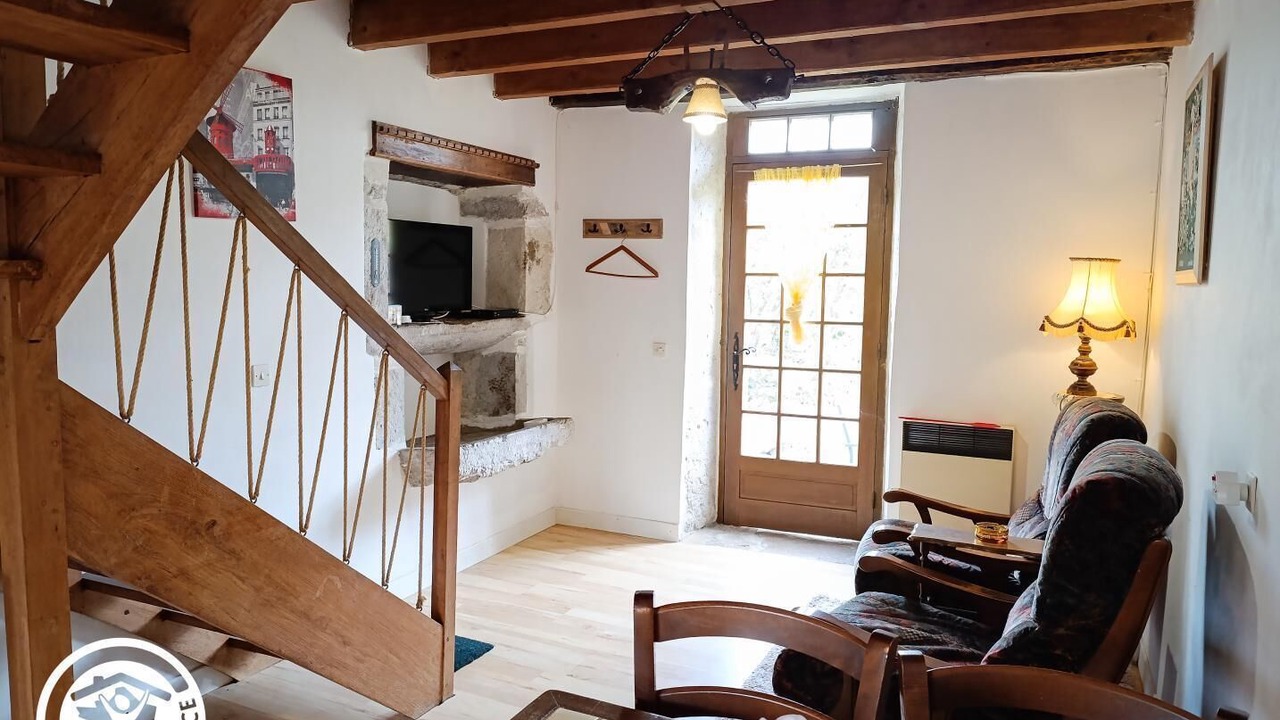 Photo of Livingroom in Brengues