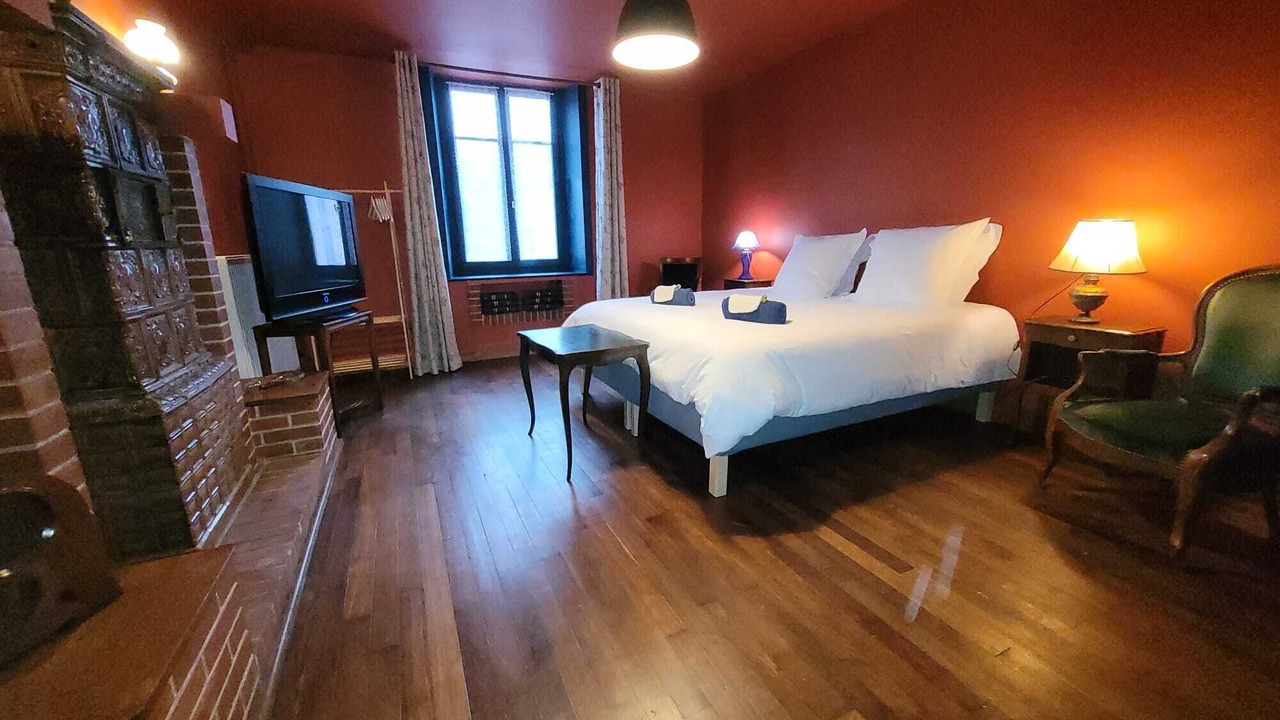 Photo of Bedroom in Monthureux-sur-Saone