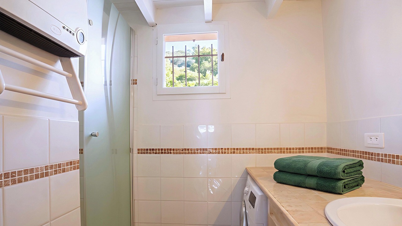 Photo of Bathroom in Buisson