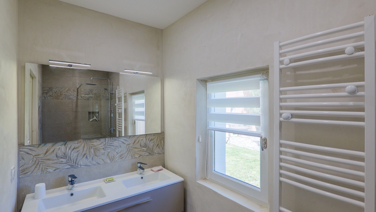Photo of Bathroom in Tulette