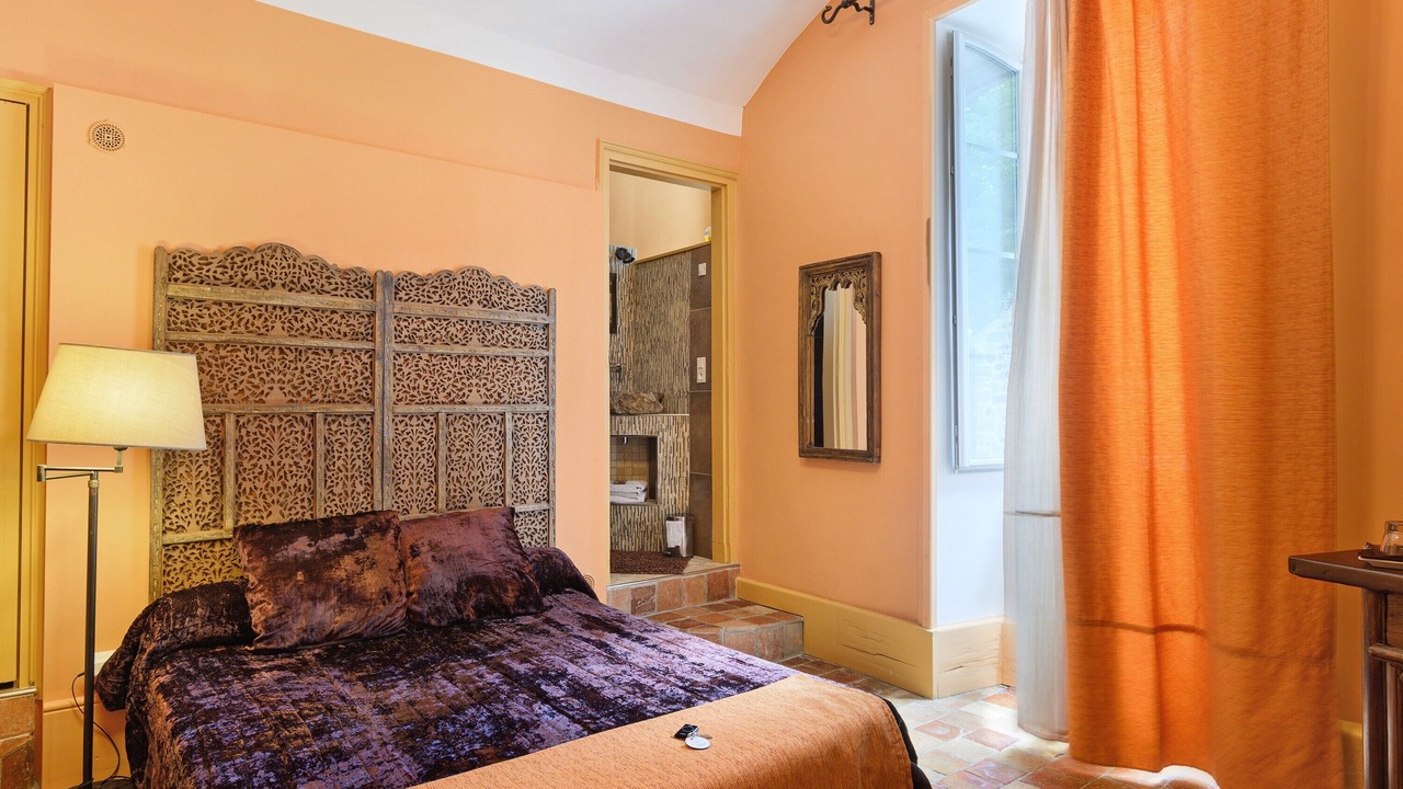 Photo of Bedroom in Saint-Germain