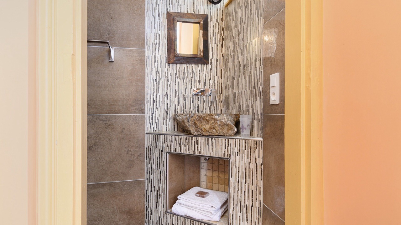 Photo of Bathroom in Saint-Germain