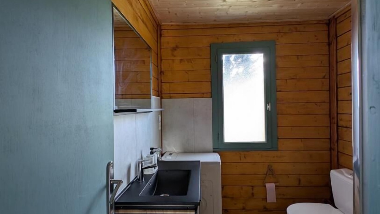 Photo of Bathroom in Meaux-la-Montagne