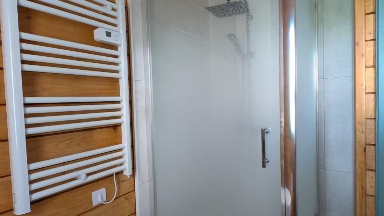 Photo of Bathroom in Meaux-la-Montagne