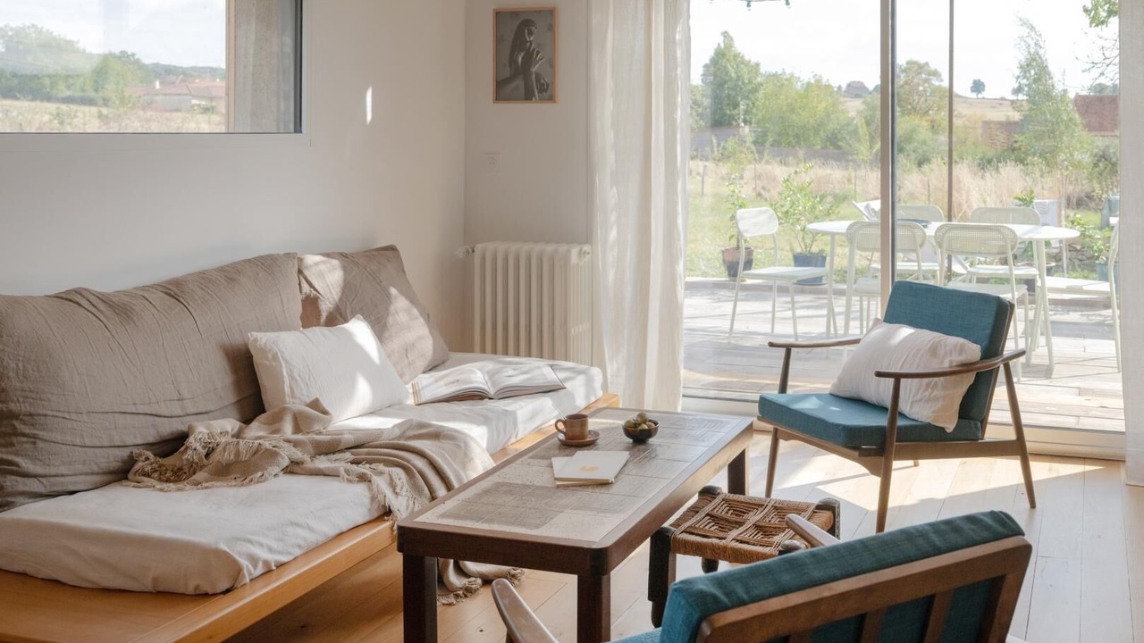 Photo of Livingroom in Saint-Julien-de-Civry