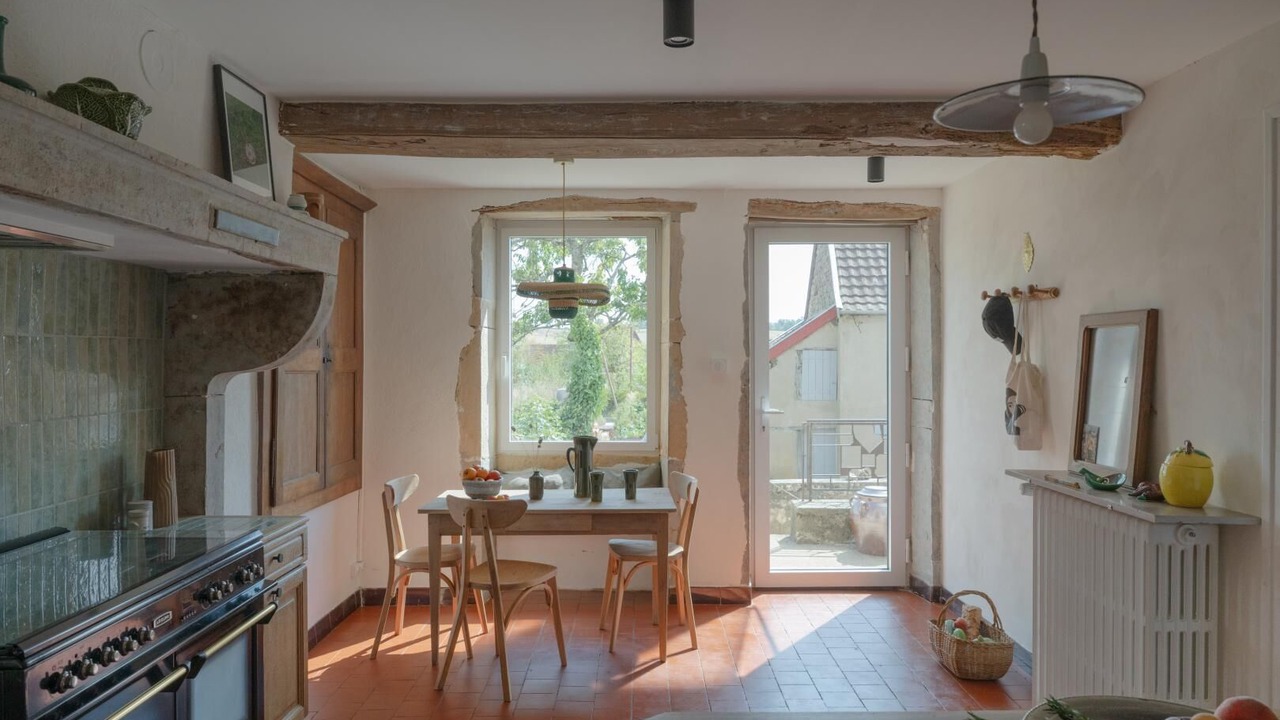 Photo of Kitchen in Saint-Julien-de-Civry
