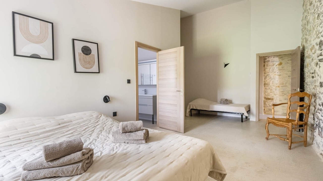 Photo of Bedroom in Puy-Saint-Martin