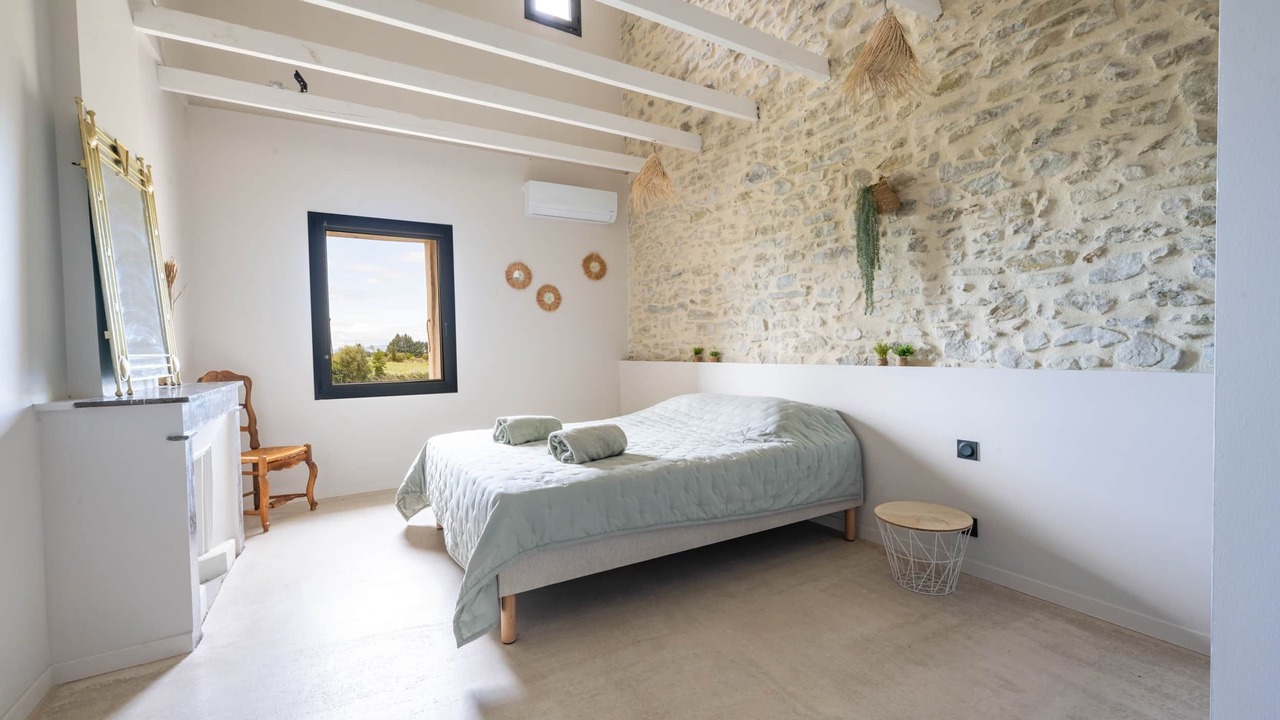 Photo of Bedroom in Puy-Saint-Martin