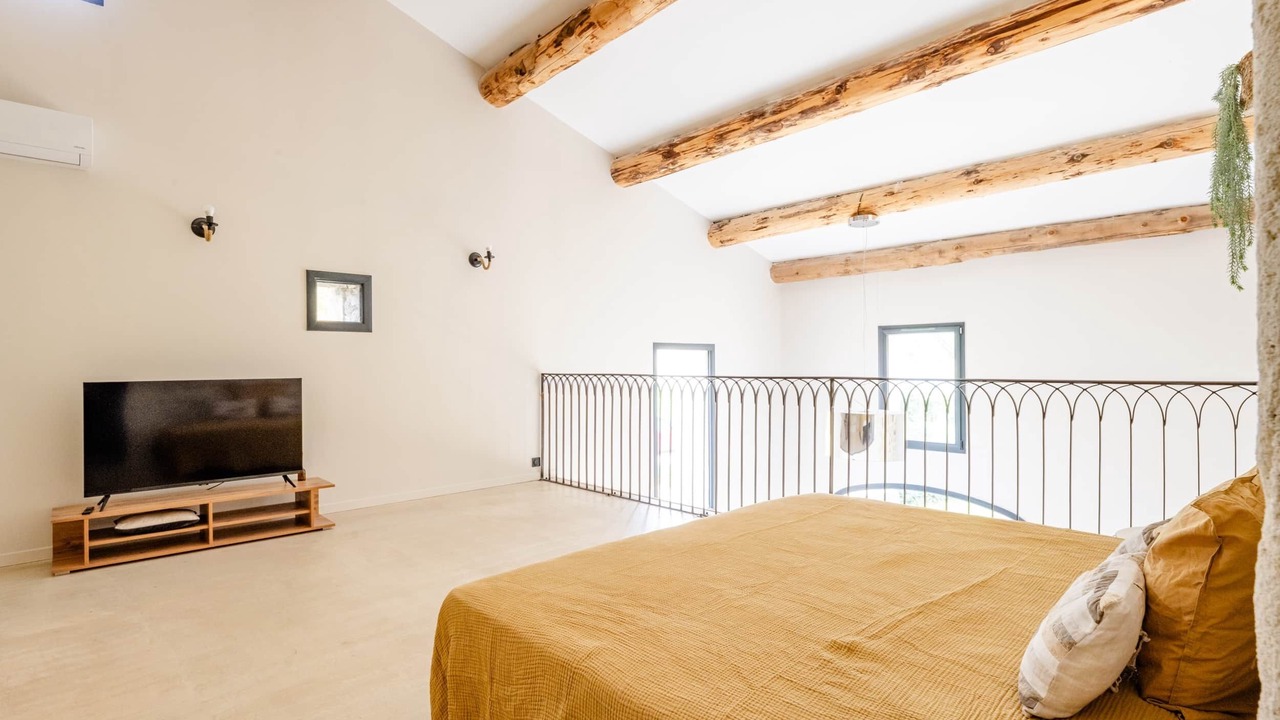Photo of Bedroom in Puy-Saint-Martin