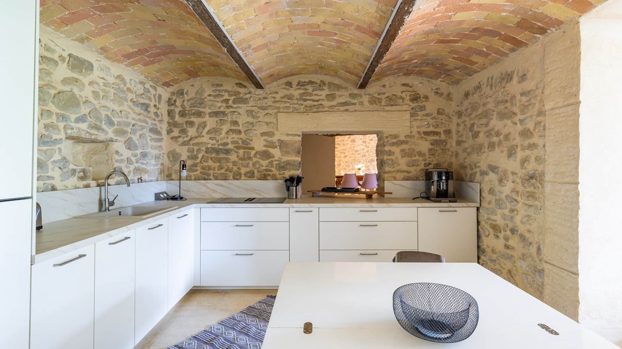 Photo of Kitchen in Puy-Saint-Martin
