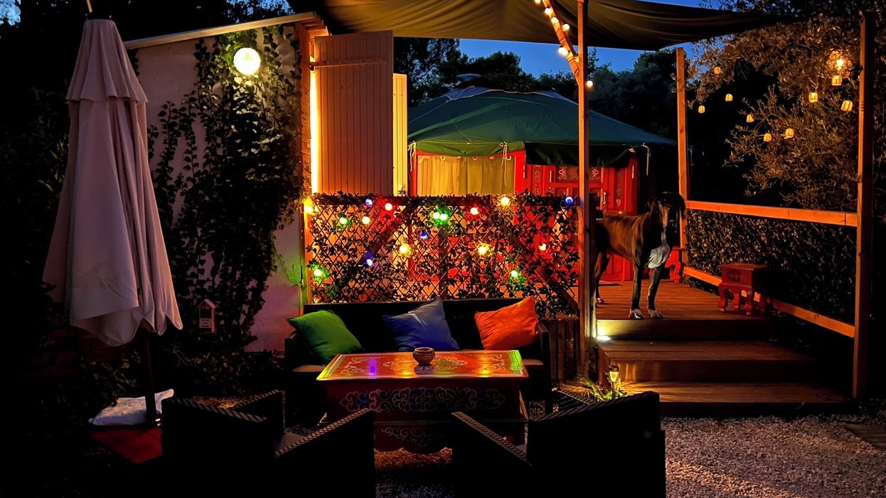 Photo of Patio Balcony in La Roque-sur-Pernes