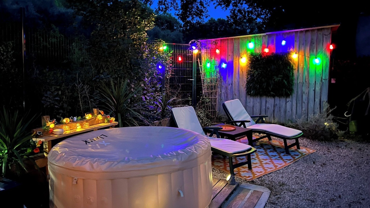 Photo of Outdoor in La Roque-sur-Pernes