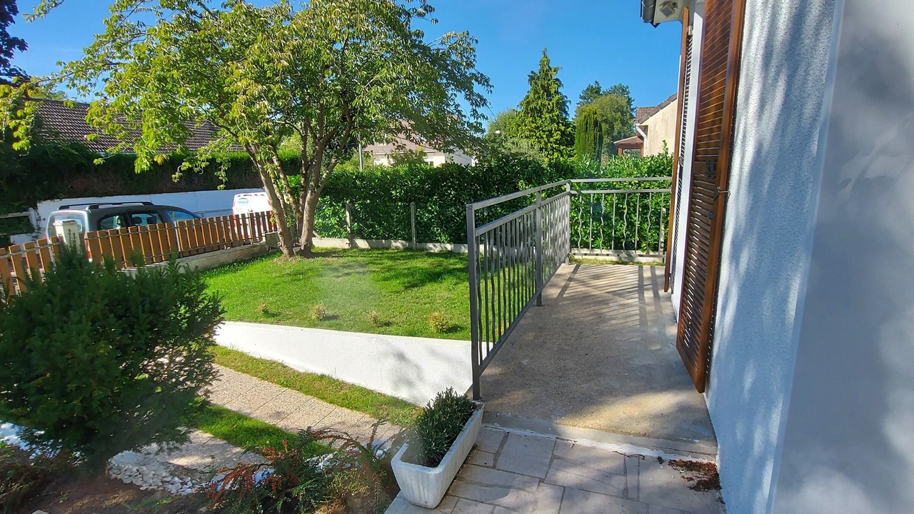 Photo of Outdoor in Milly-la-Foret