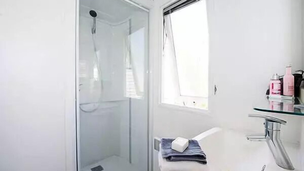 Photo of Bathroom in Chateauneuf-de-Galaure
