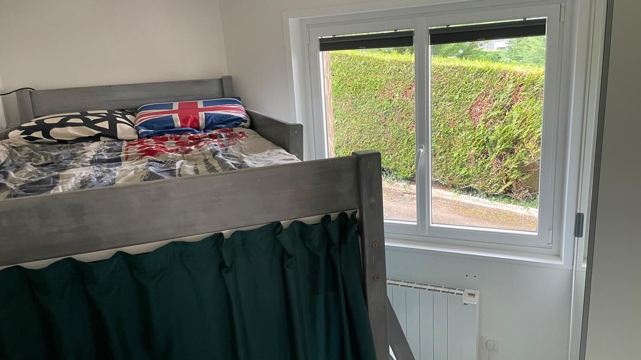 Photo of Bedroom in Montjuzet