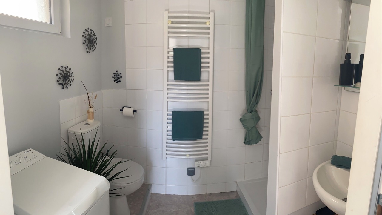 Photo of Bathroom in Hauterives
