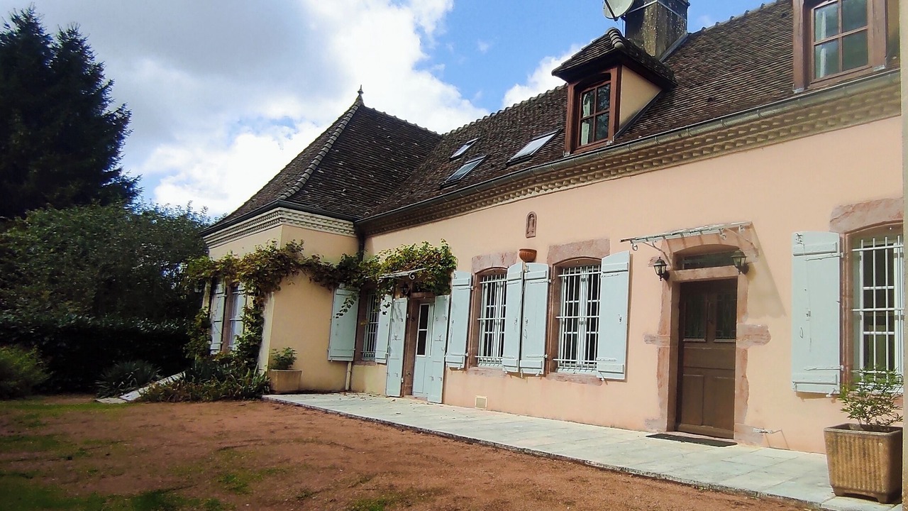 Photo of Outdoor in Saint-Etienne-en-Bresse