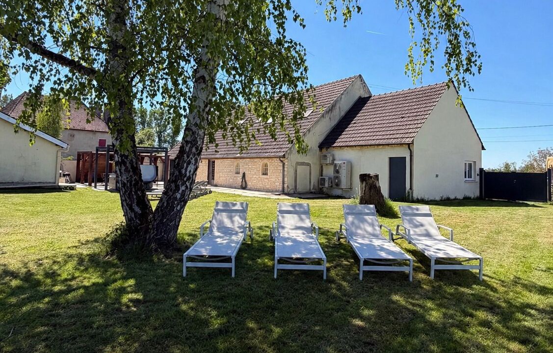 Photo of Patio Balcony in Corgengoux