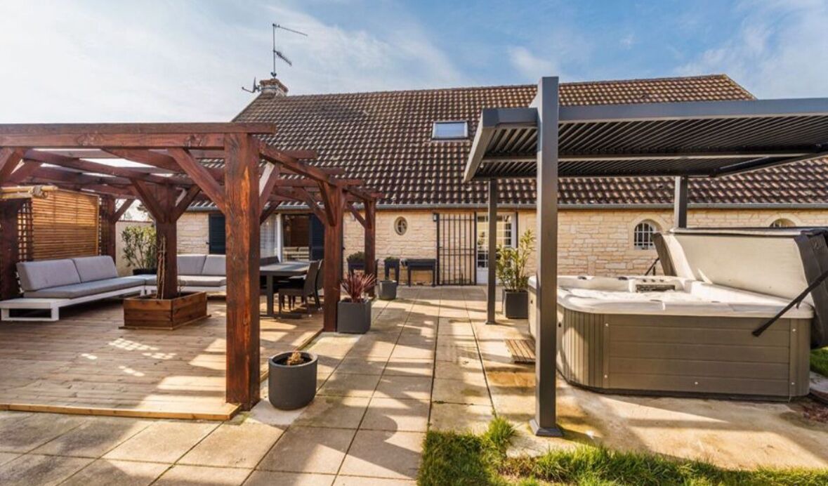 Photo of Patio Balcony in Corgengoux