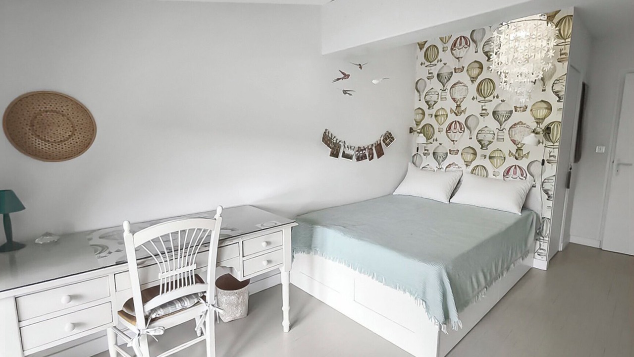 Photo of Bedroom in Anneyron