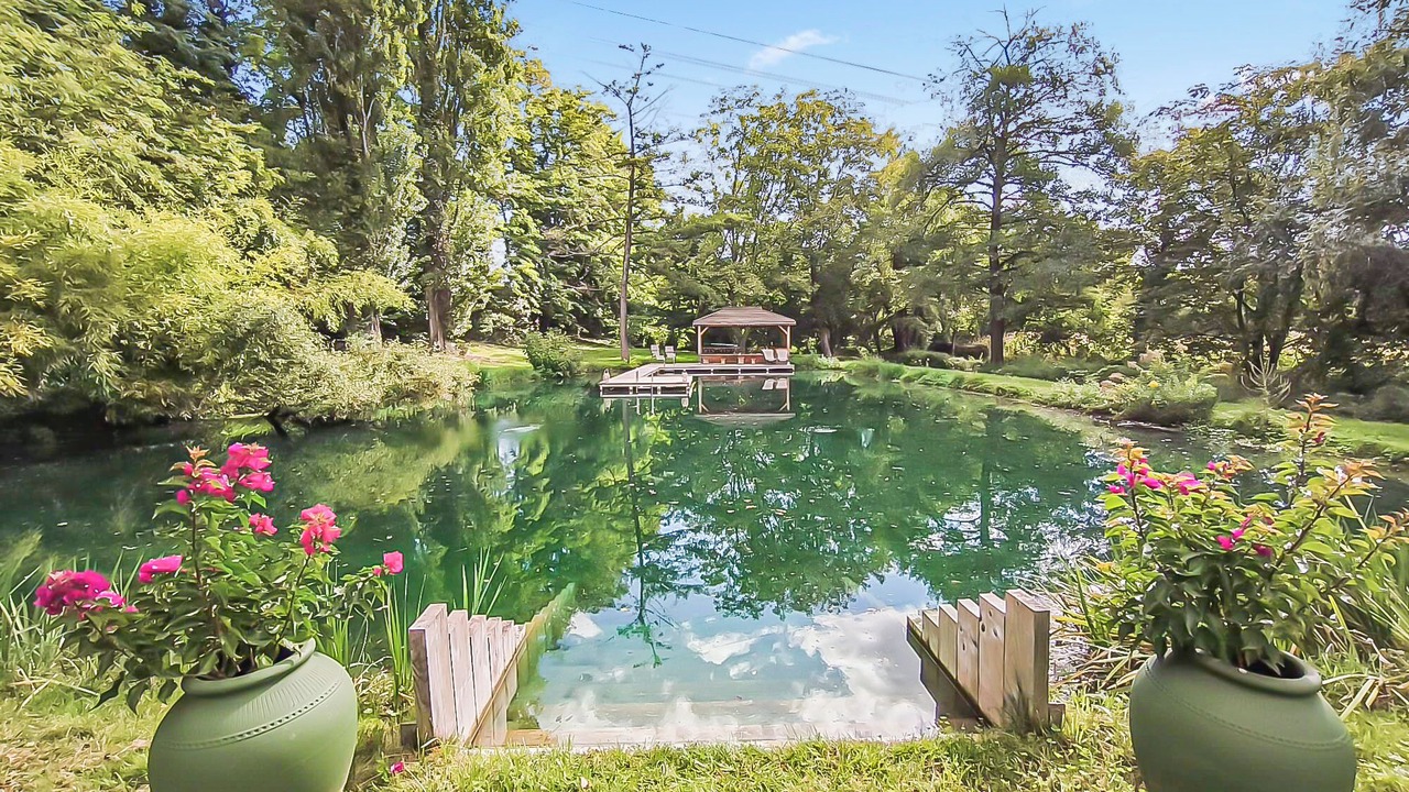 Photo of Outdoor in Anneyron