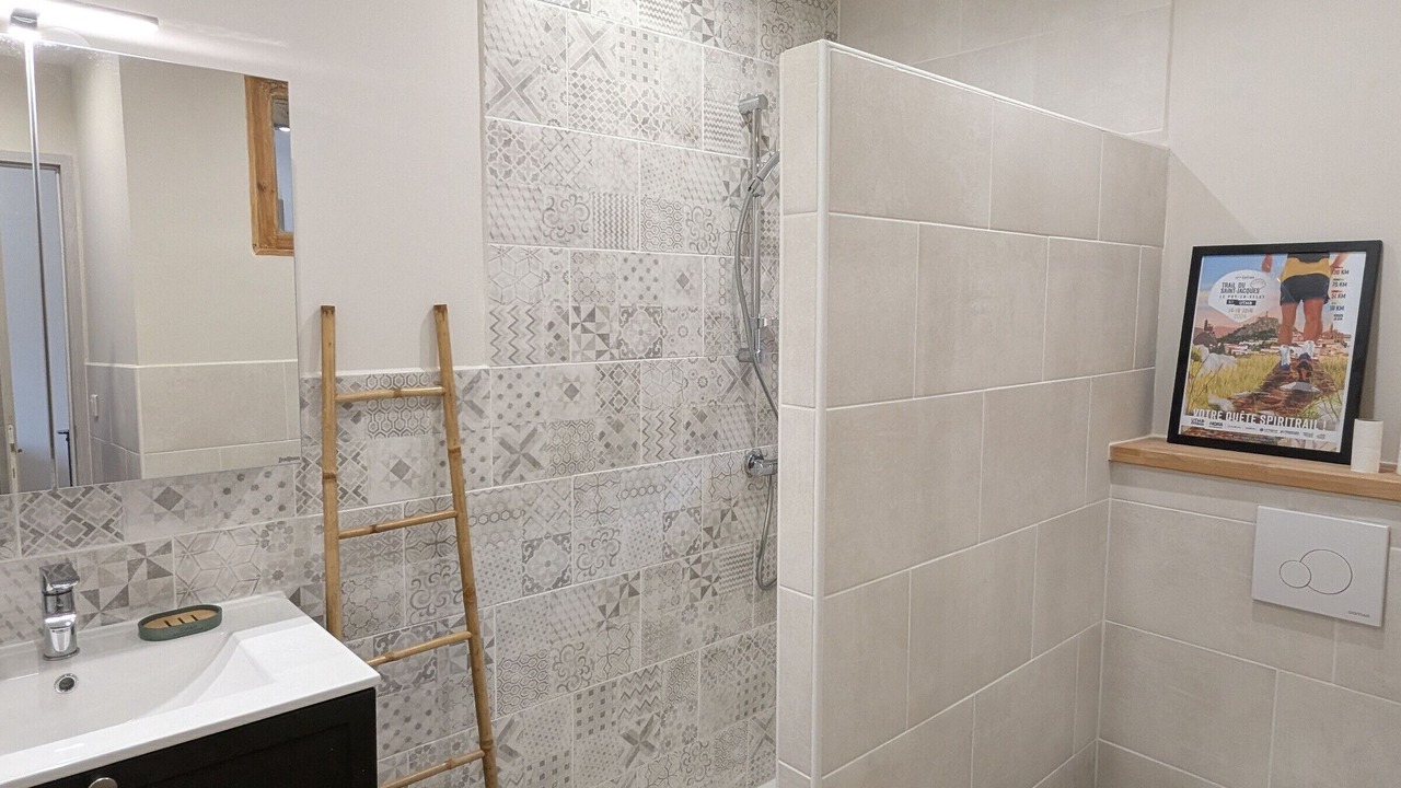 Photo of Bathroom in Polignac