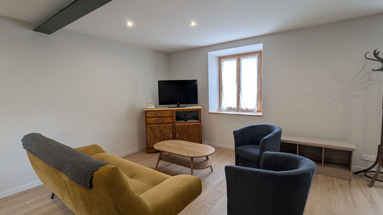 Photo of Livingroom in Polignac