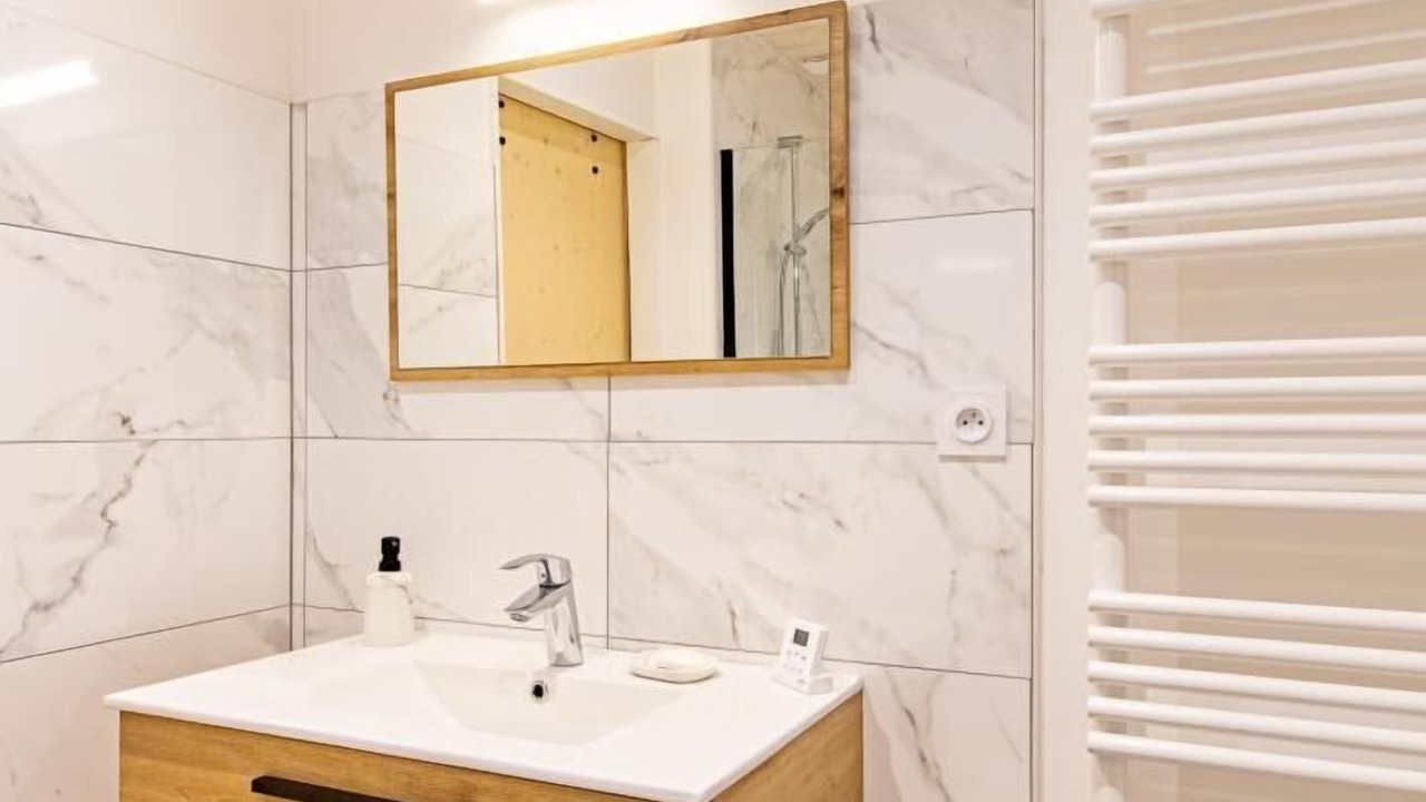 Photo of Bathroom in Saint Usuge