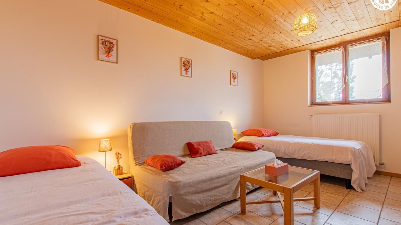 Photo of Bedroom in Saint Usuge
