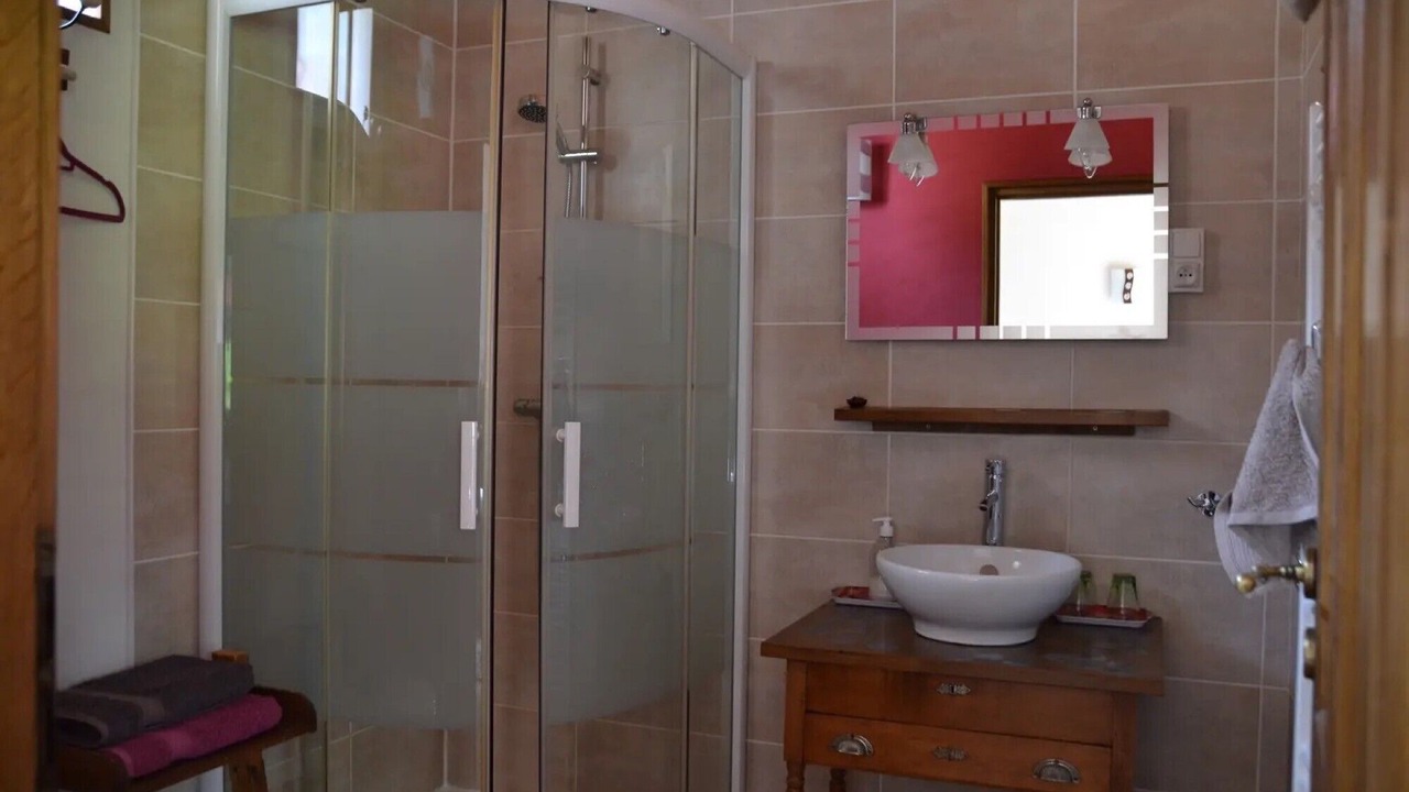 Photo of Bathroom in Bourgvilain