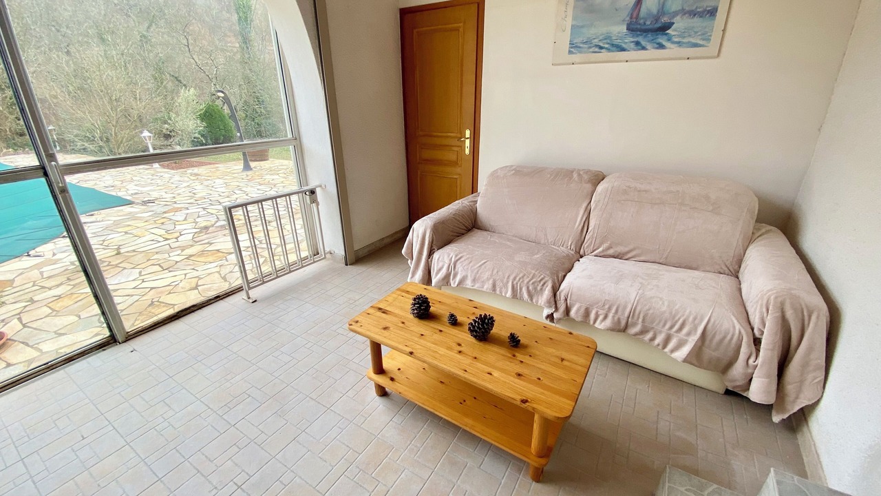Photo of Livingroom in Mercuer