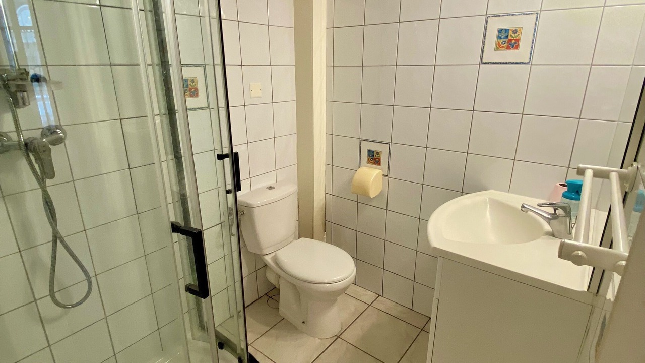 Photo of Bathroom in Mercuer
