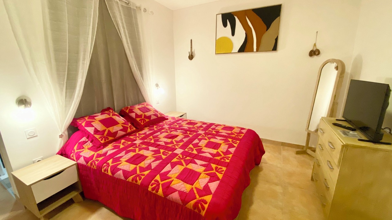 Photo of Bedroom in Mercuer