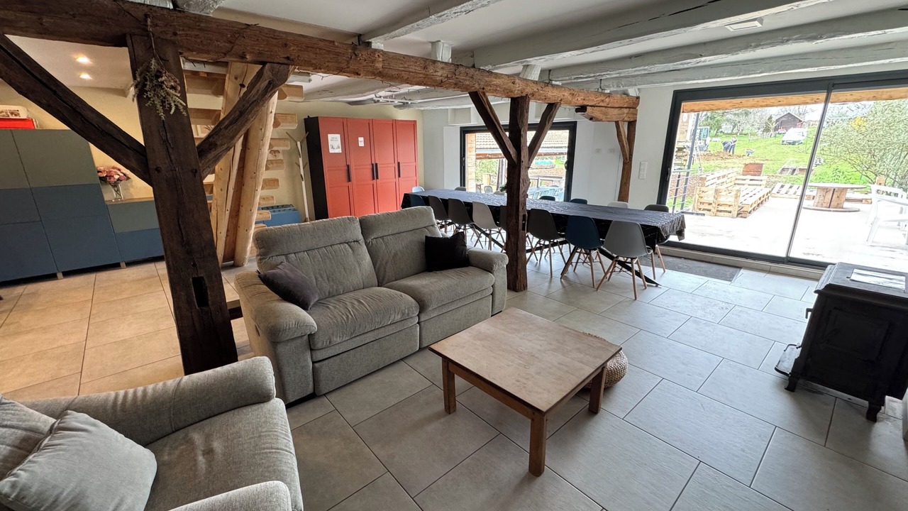 Photo of Livingroom in Bassigney