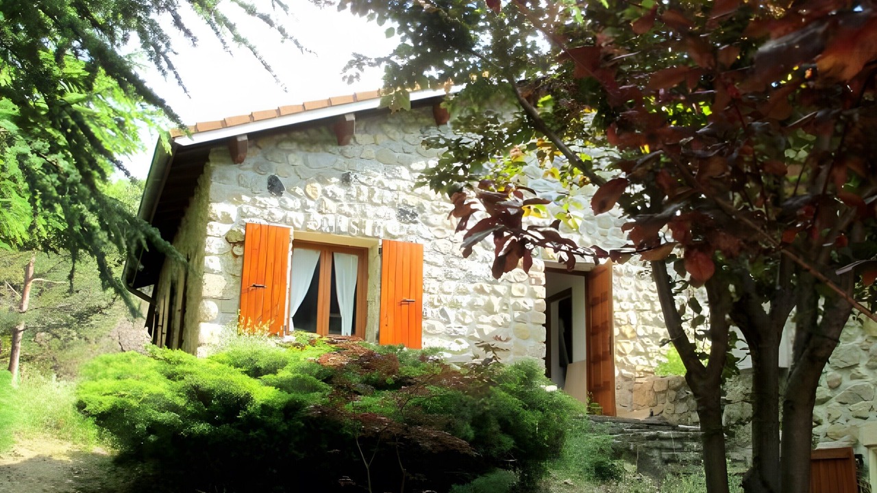 Photo of Outdoor in Saint-Julien-Labrousse