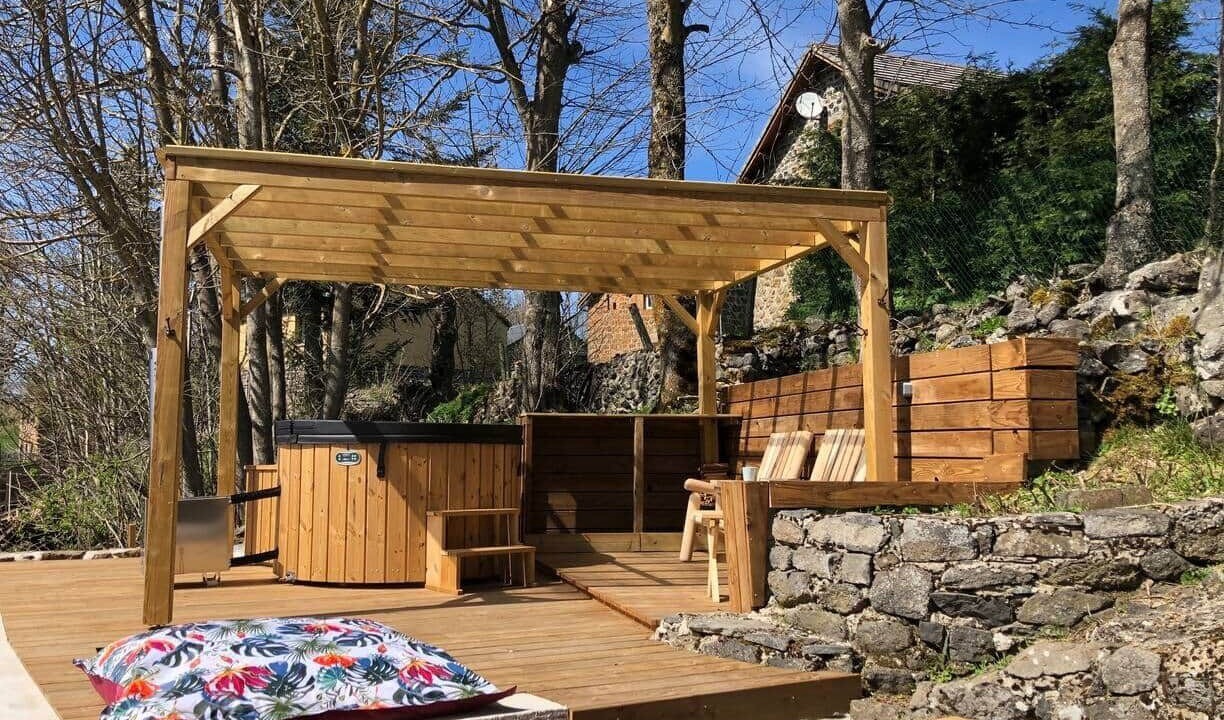 Photo of Patio Balcony in Saint-Front