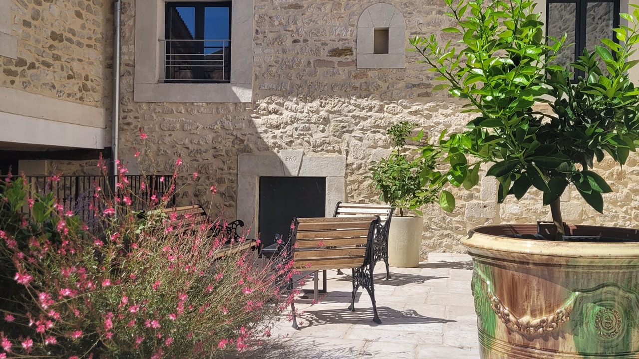 Photo of Patio Balcony in Solerieux