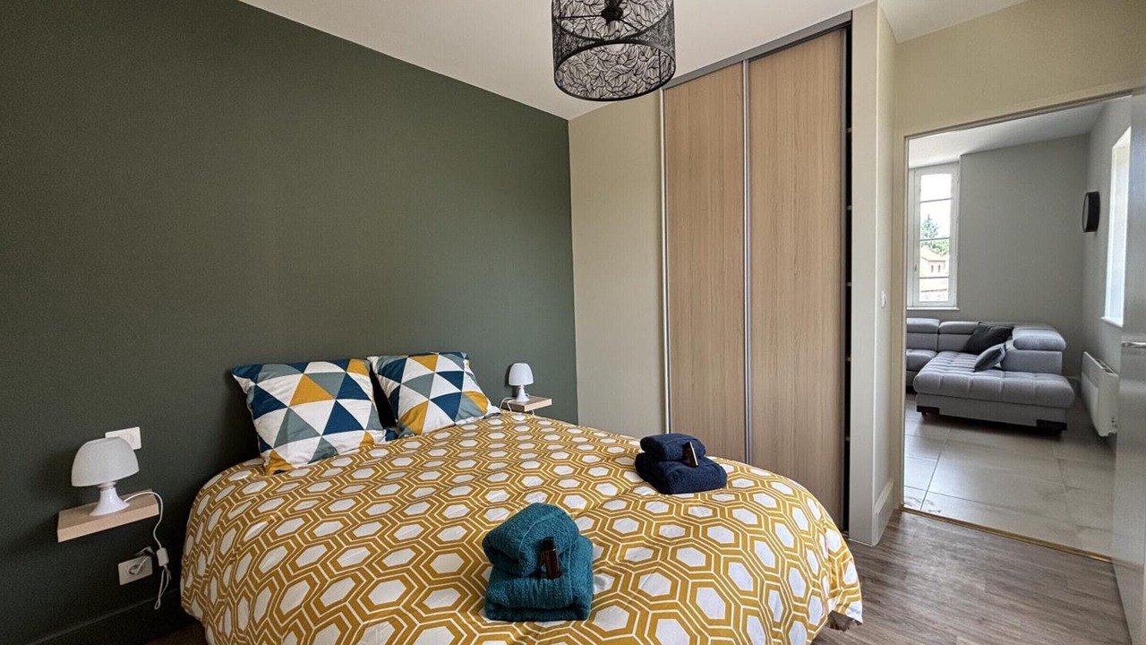Photo of Bedroom in Saligny-sur-Roudon