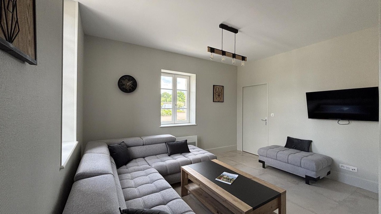 Photo of Livingroom in Saligny-sur-Roudon