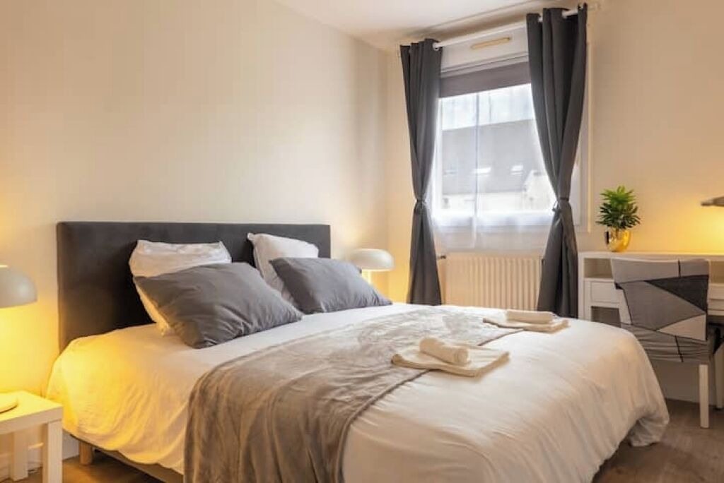 Photo of Bedroom in Courcouronnes