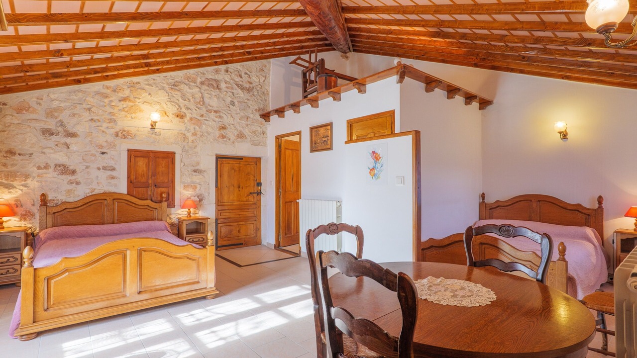 Photo of Bedroom in La Garde-Adhemar