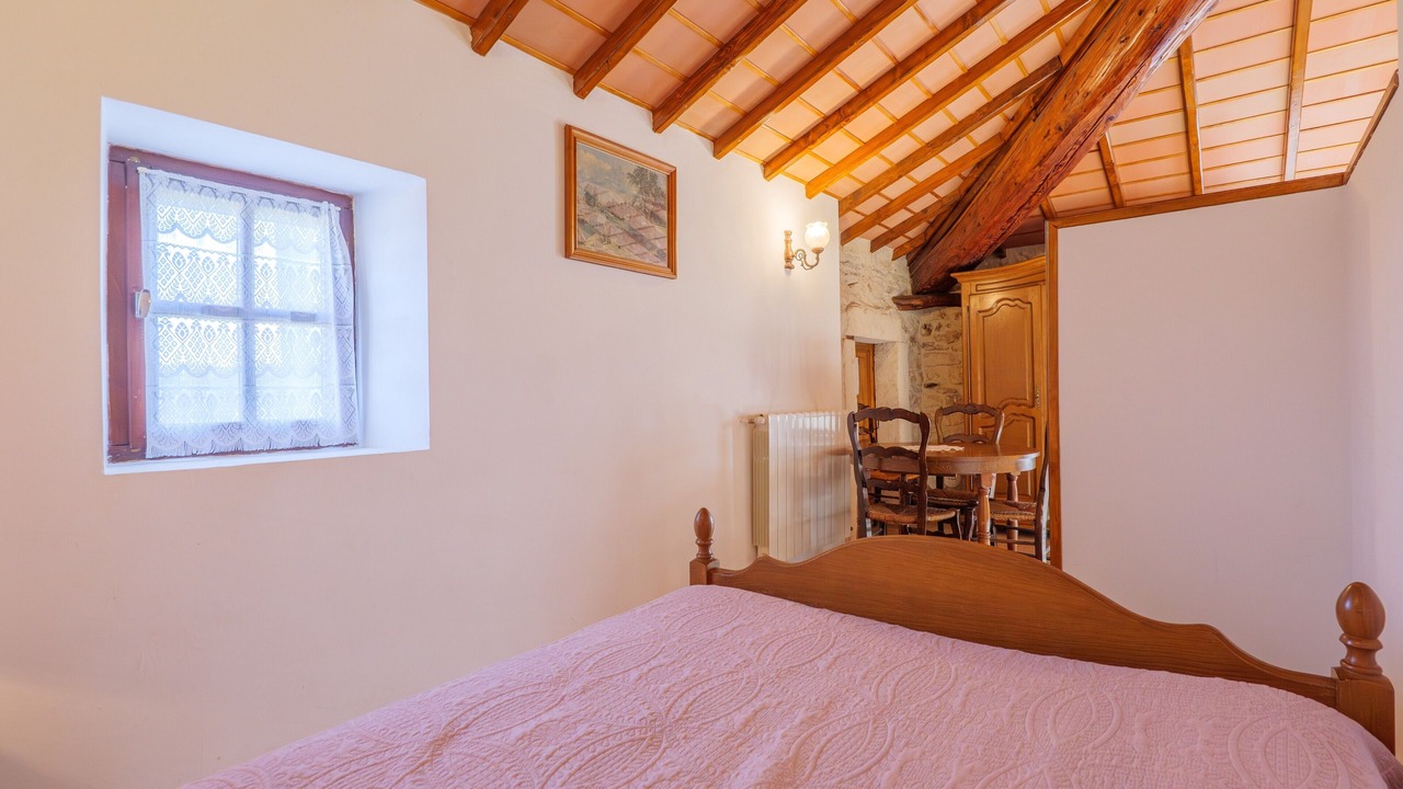 Photo of Bedroom in La Garde-Adhemar