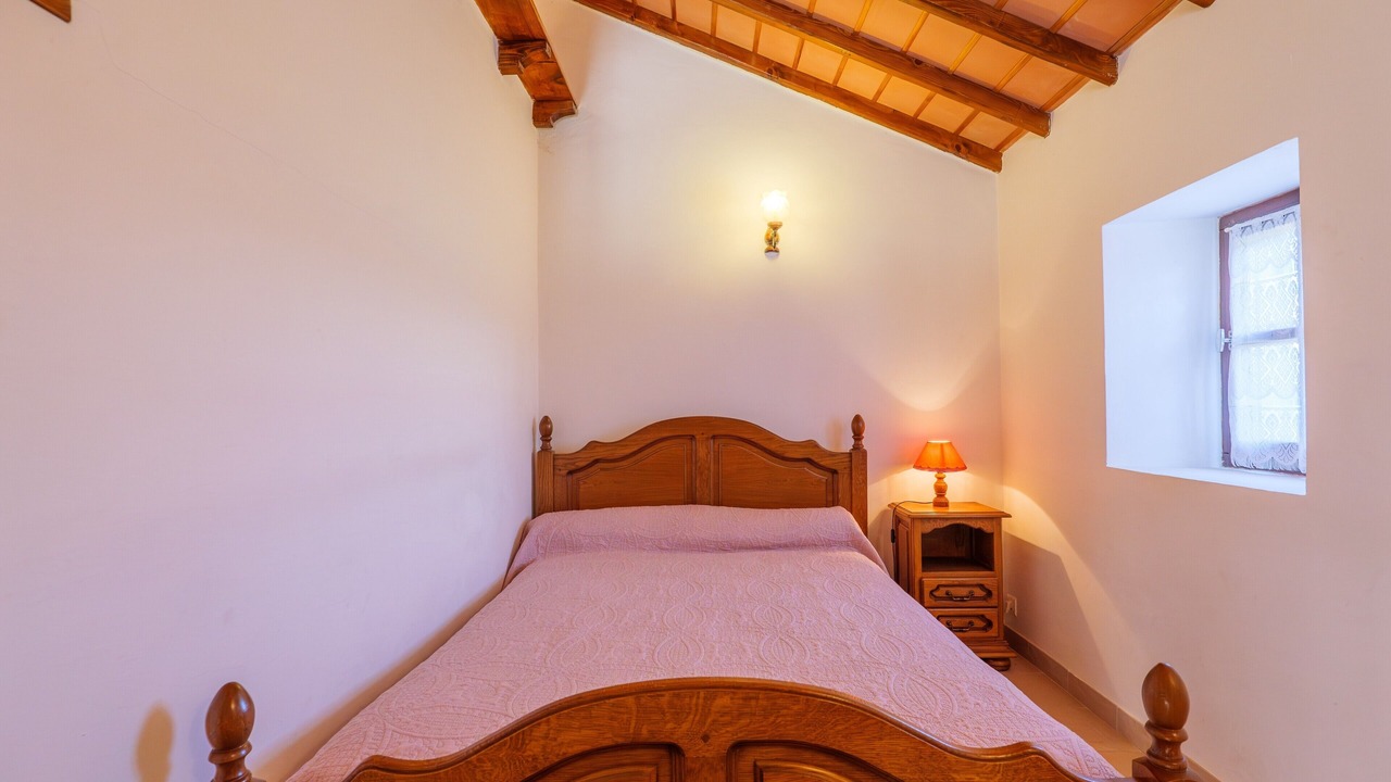 Photo of Bedroom in La Garde-Adhemar