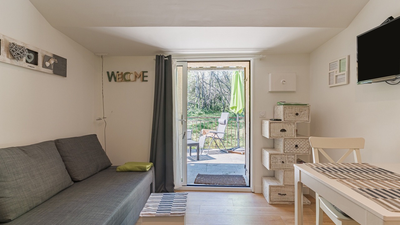 Photo of Livingroom in Puget