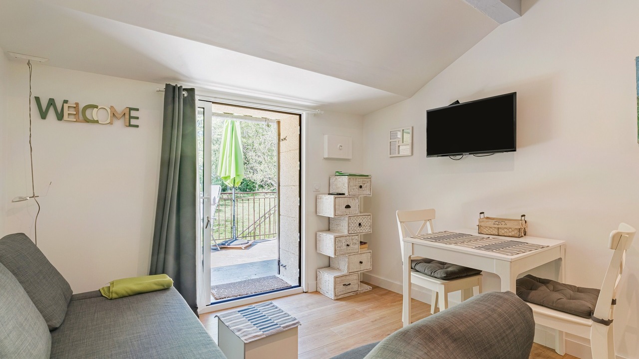 Photo of Livingroom in Puget