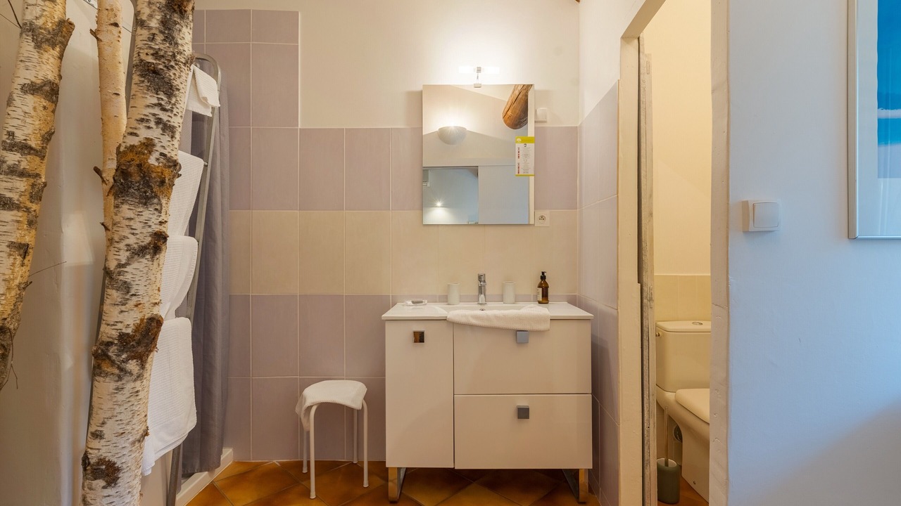 Photo of Bathroom in Puget