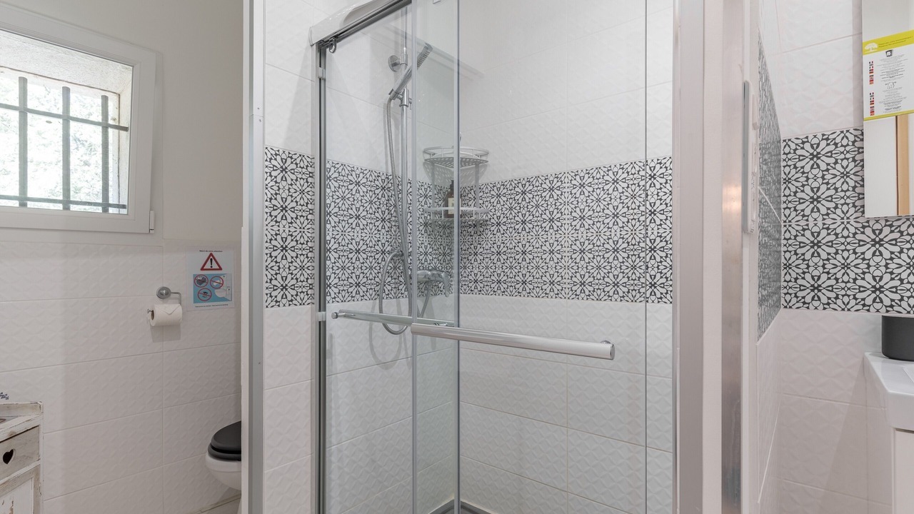 Photo of Bathroom in Puget